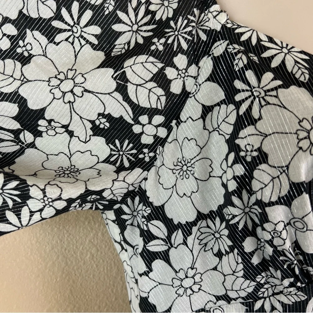 Gap Puff Sleeve Metallic Floral Midi Dress - Picture 5 of 12